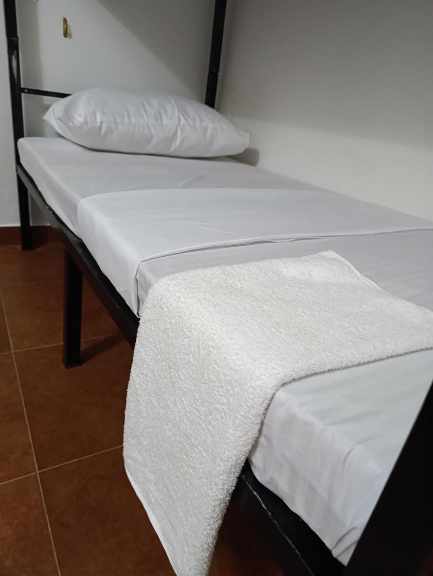 נגומבו S And P Airport Transit Hostel And Villa 01 מראה חיצוני תמונה