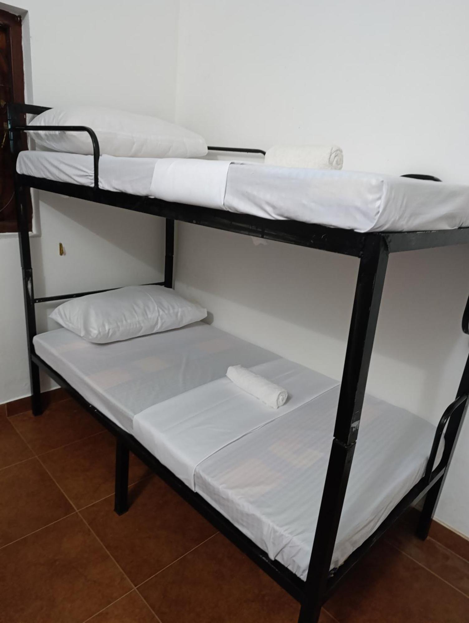 נגומבו S And P Airport Transit Hostel And Villa 01 מראה חיצוני תמונה